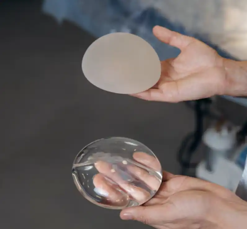Silicone vs. saline breast implants for breast augmentation in Playa del Carmen